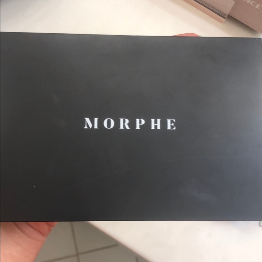 Morphe eyeshadow palette